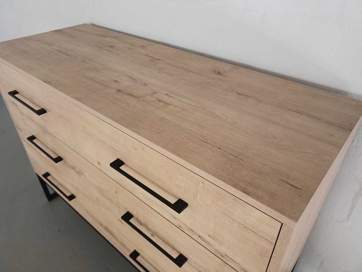 Olsen Chest of Drawers (120 x 45 x 85cm) - Image 3